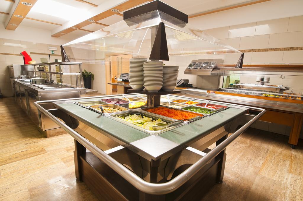 Kolpinghaus Bolzano Hotel Eksteriør billede
